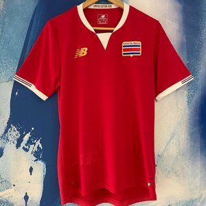 New Balance Men's Red T-shirt